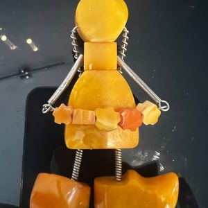 Vintage Baltic Amber Butterscotch Egg Yolk Stone Figurine EXPO'67 Soviet USSR
